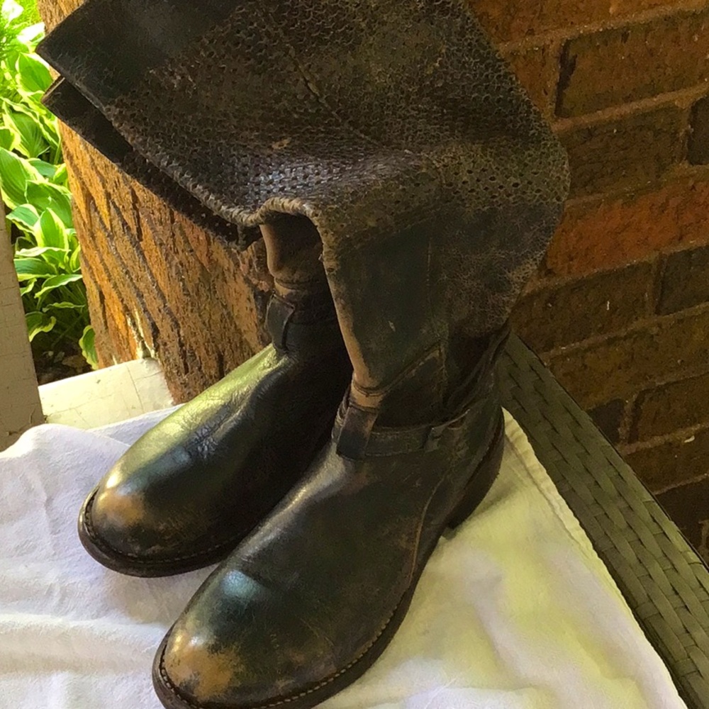 Bed Stu distressed, brown leather combat boot, size 9, like new